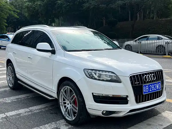Audi Q7 2012
