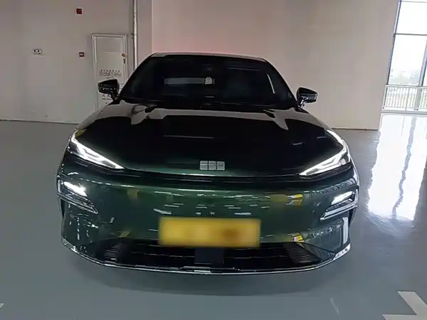 Geely Galaxy Starshine 8 2025