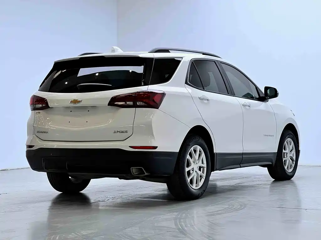 Chevrolet Equinox 2021 — фото 11