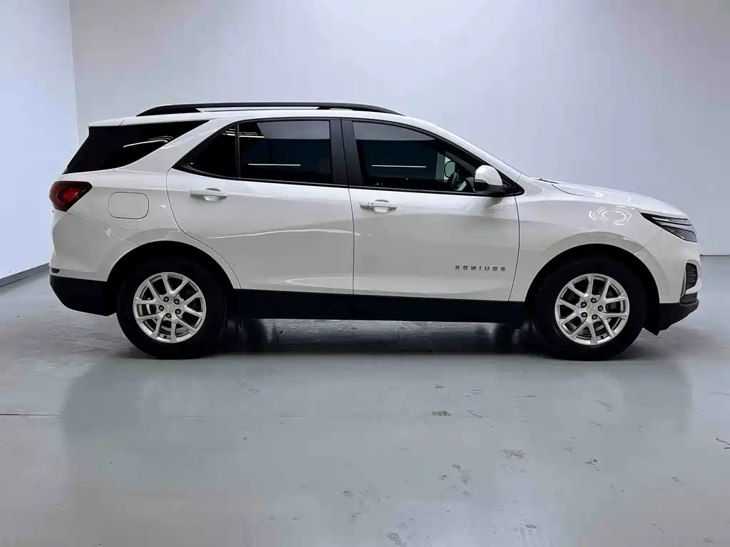 Chevrolet Equinox 2021 — фото 12