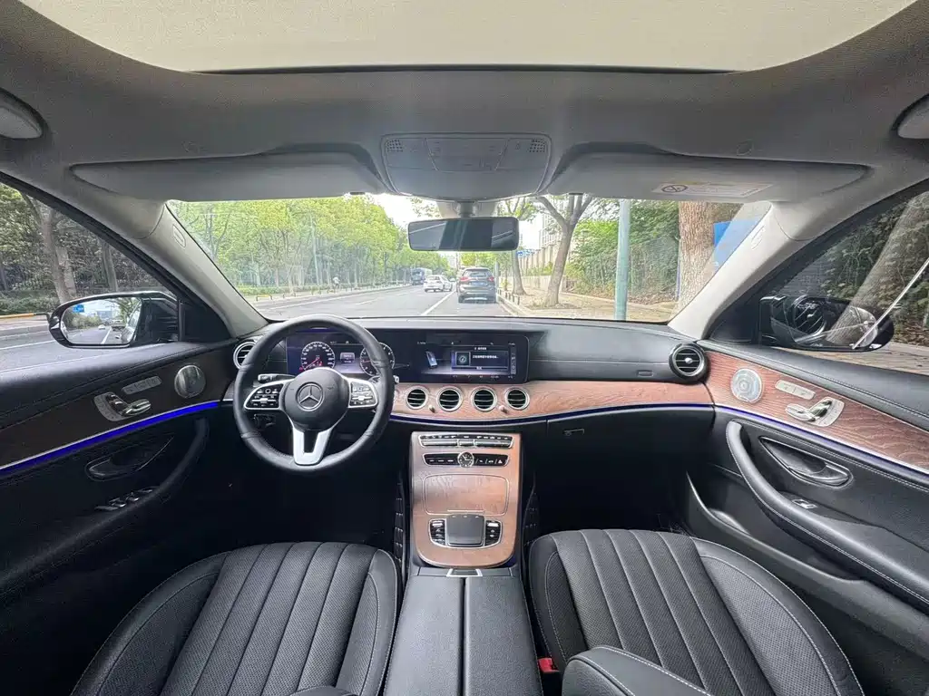 Mercedes-Benz E-Class 2020
