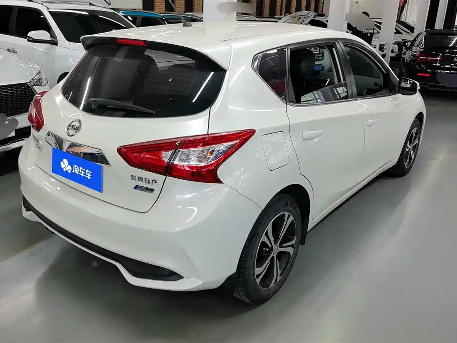 Nissan Tiida 2018 — фото 3