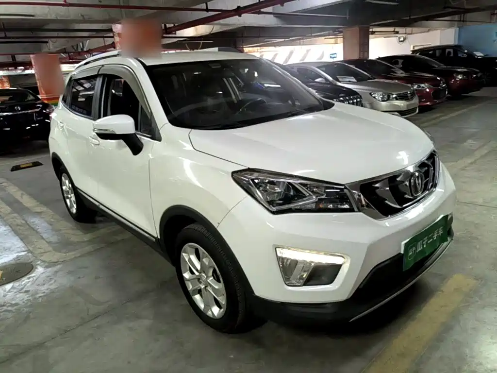 Changan CS15 2017