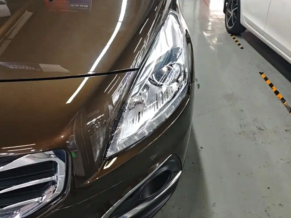 Peugeot 3008 2015 — фото 24
