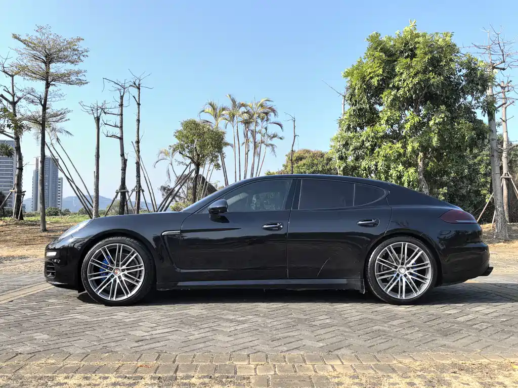 Porsche Panamera 2016 — фото 4