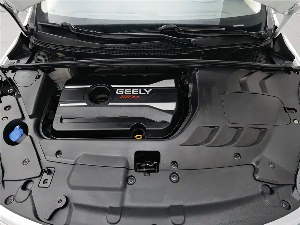 Geely Emgrand GS 2018 — фото 6