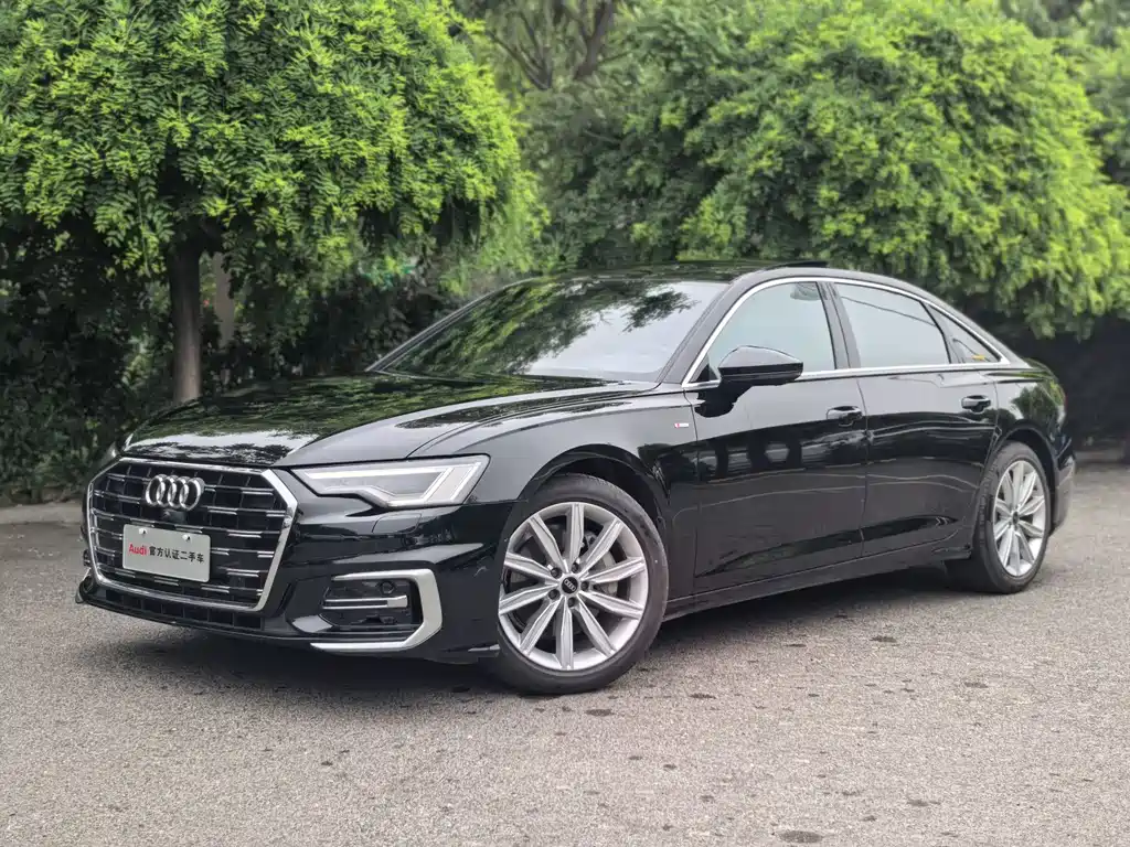 Audi A6L 2023 — фото 1