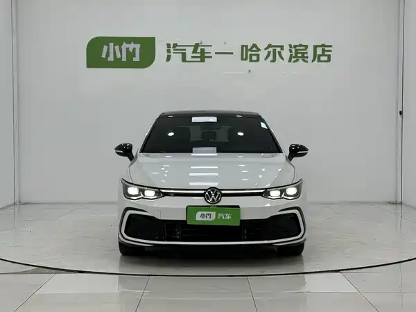 Volkswagen Golf 2022