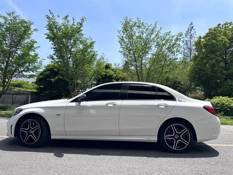 Mercedes-Benz C-Class 2021 — фото 10