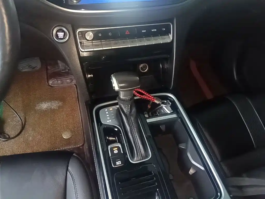 GAC Motor Trumpchi GS8 2020 — фото 14