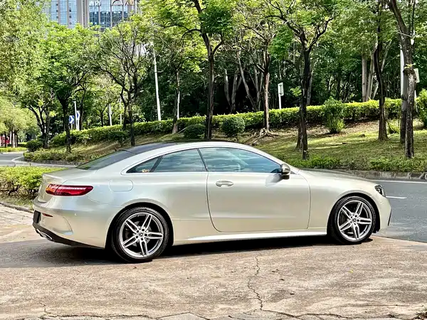 Mercedes-Benz E-Class 2017