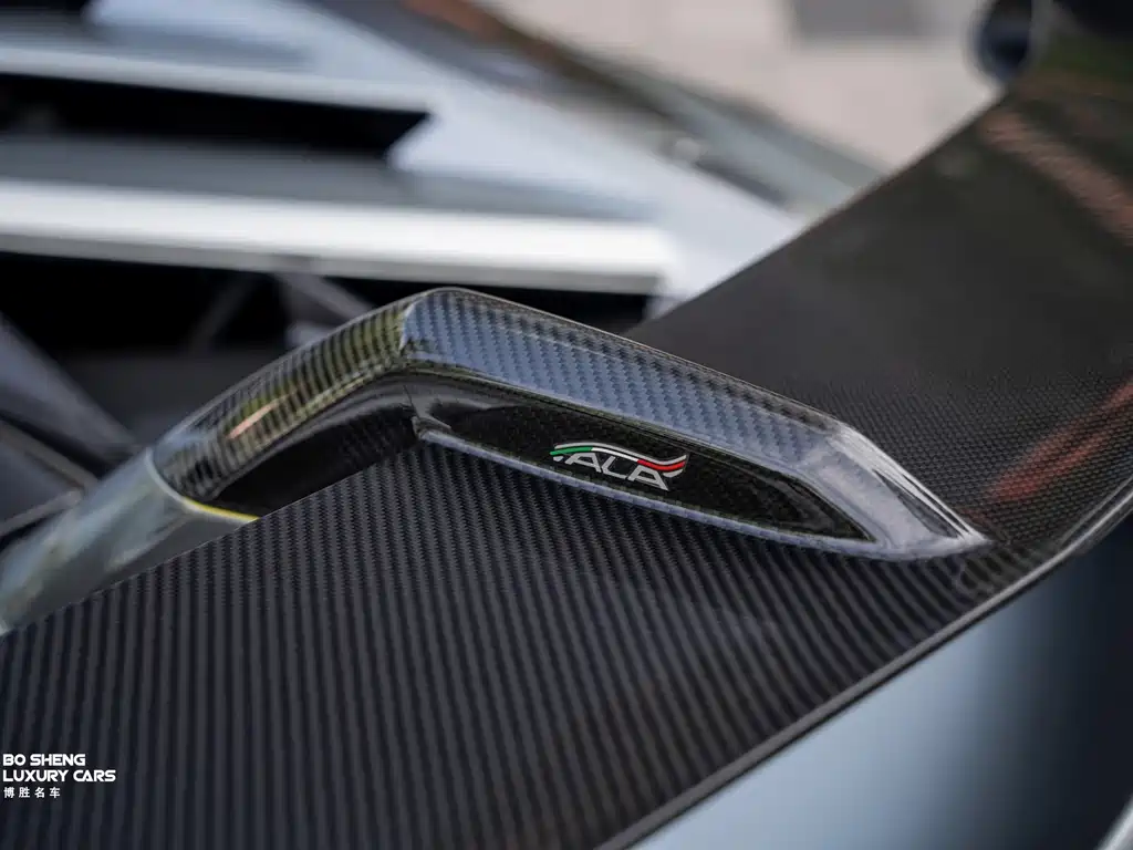 Lamborghini Aventador 2019 — фото 20