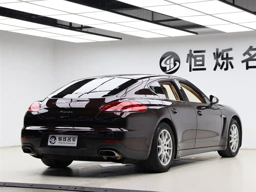 Porsche Panamera 2014 — фото 21