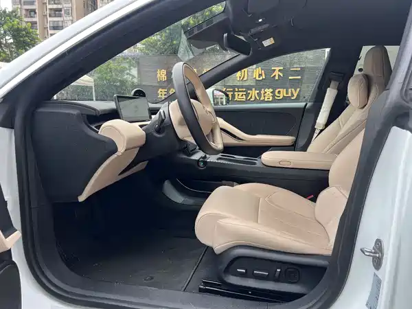 NIO ET5T 2024