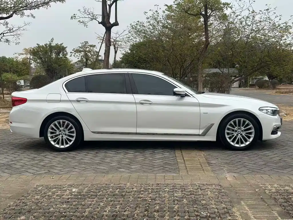 BMW 5 Series 2018