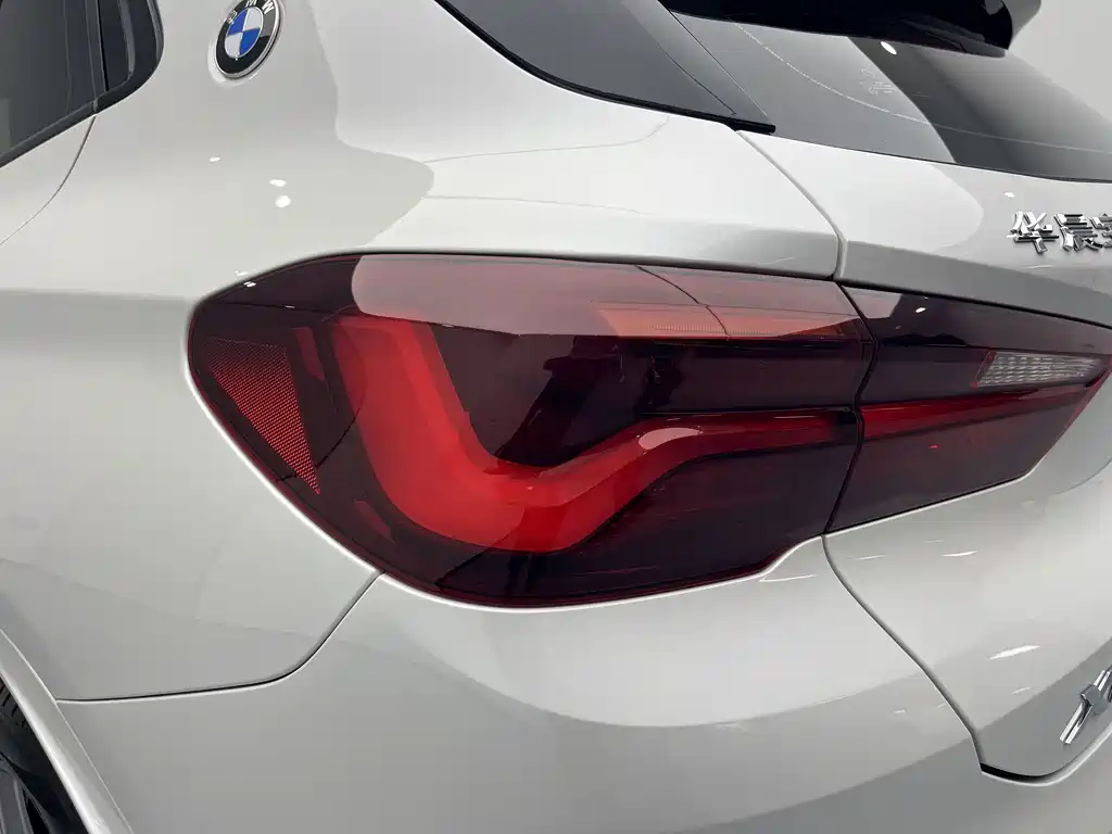 BMW X2 2024 — фото 19