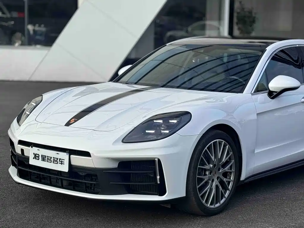 Porsche Panamera 2024 — фото 17