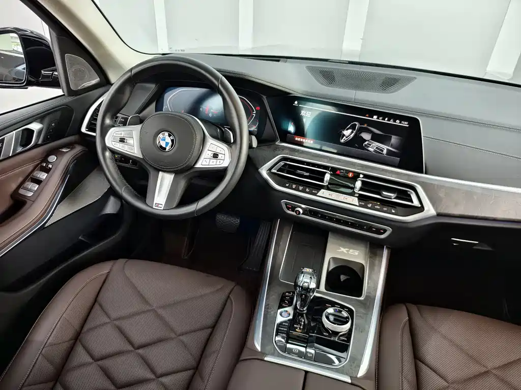 BMW X5 2023 — фото 9