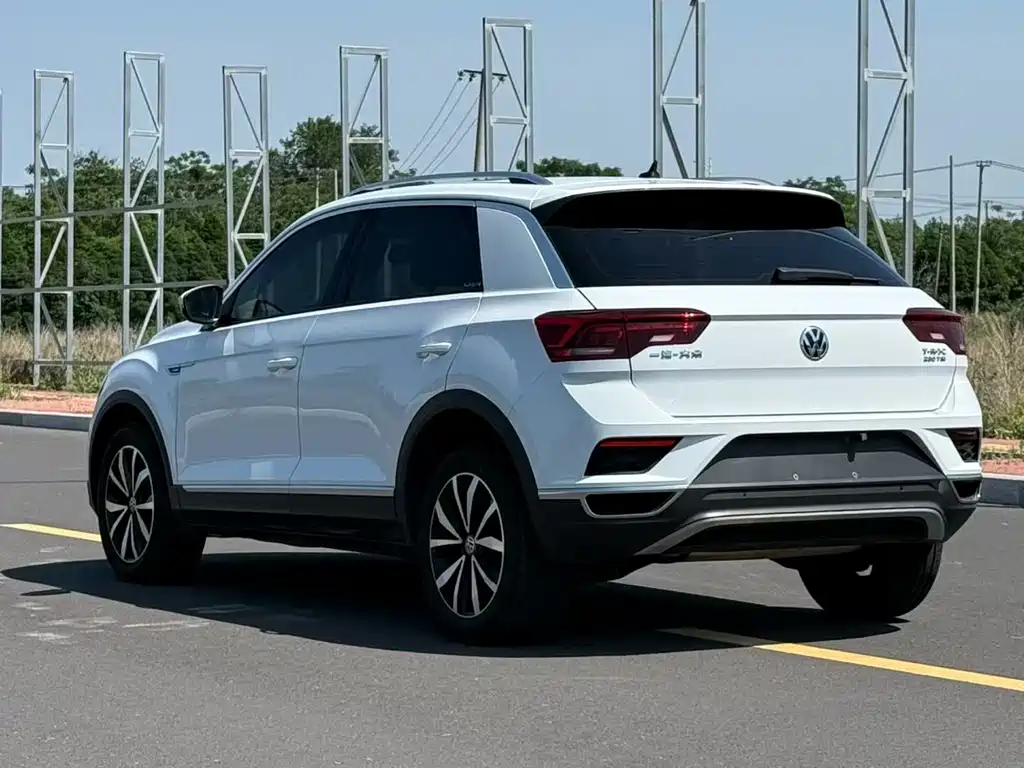 Volkswagen T-Roc 2018 — фото 4