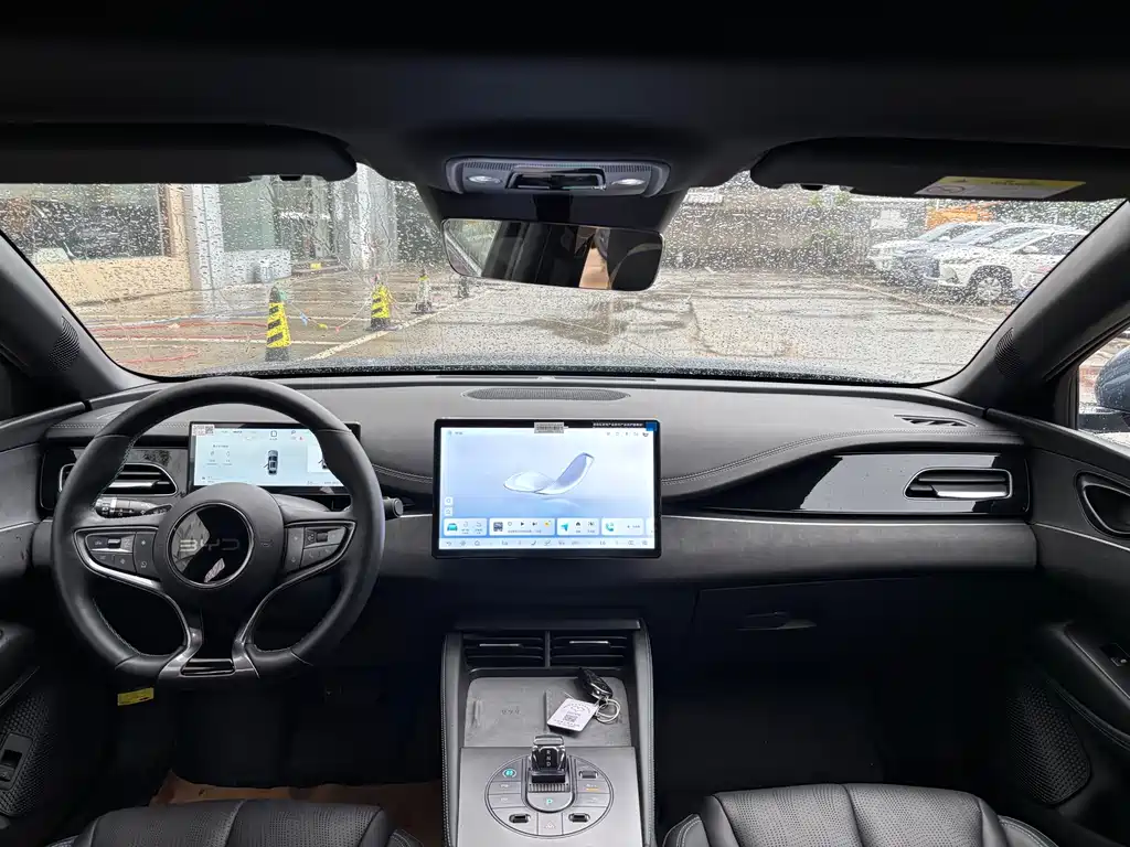BYD Seal 06 2025 — фото 13