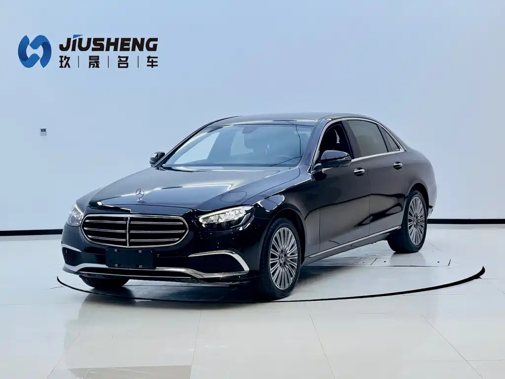Mercedes-Benz E-Class 2023 — фото 1