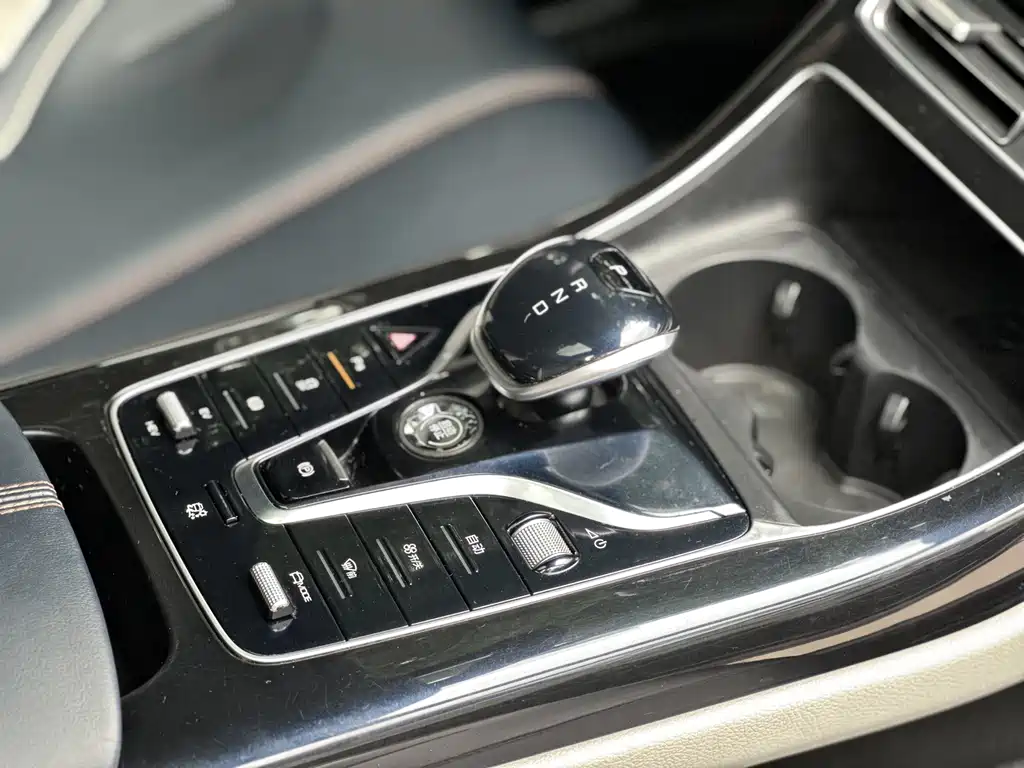 BYD Qin PLUS 2023 — фото 17