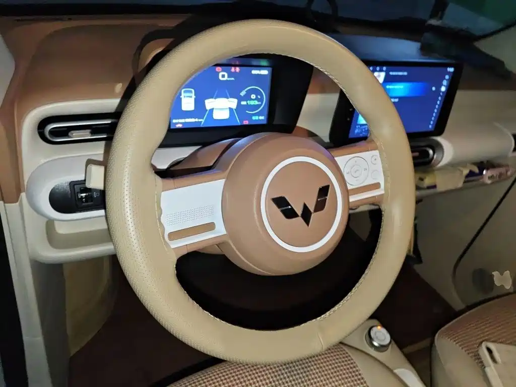 Wuling MINIEV 2025