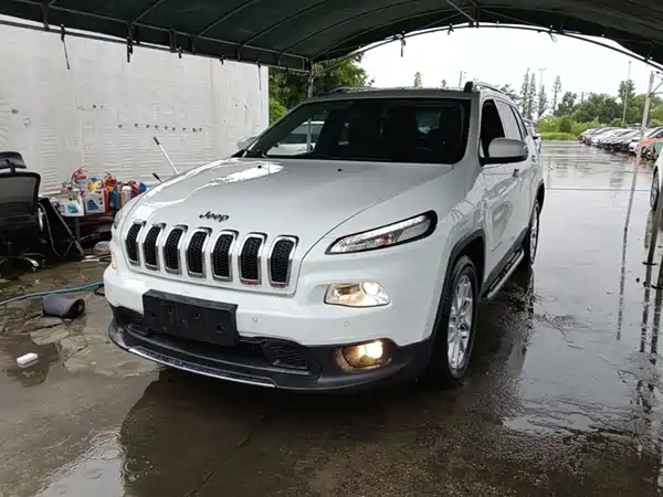 Jeep Cherokee 2016