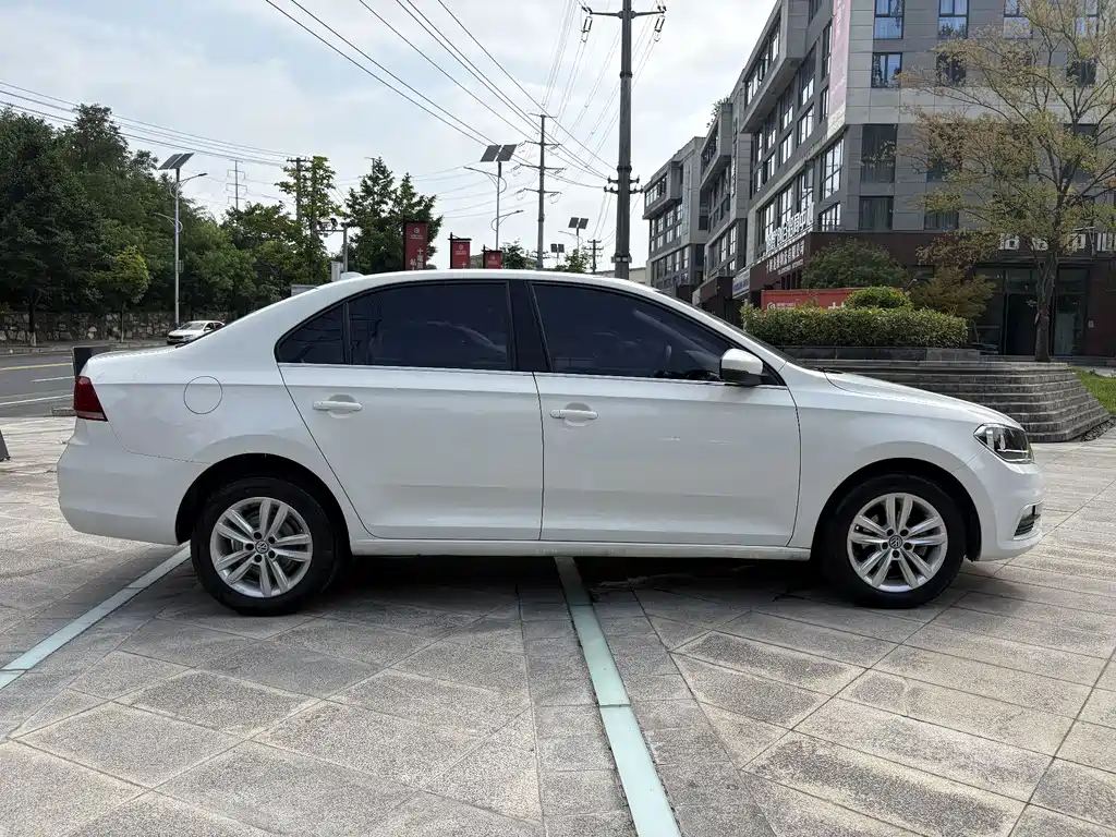 Volkswagen Santana 2019 — фото 12