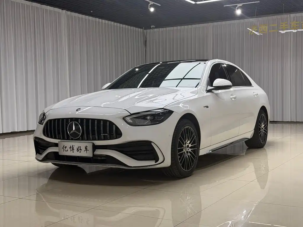 Mercedes-Benz C-Class 2022 — фото 1