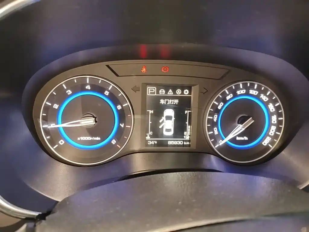 Changan Eado DT 2018 — фото 12