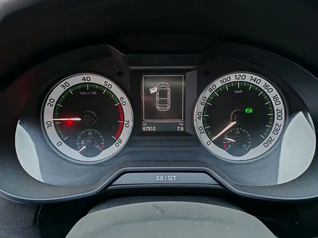 Skoda Octavia 2020 — фото 17
