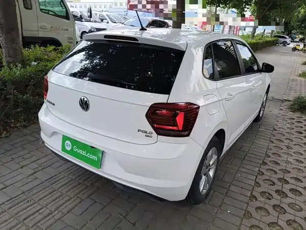 Volkswagen Polo 2021