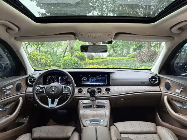 Mercedes-Benz E-Class 2019