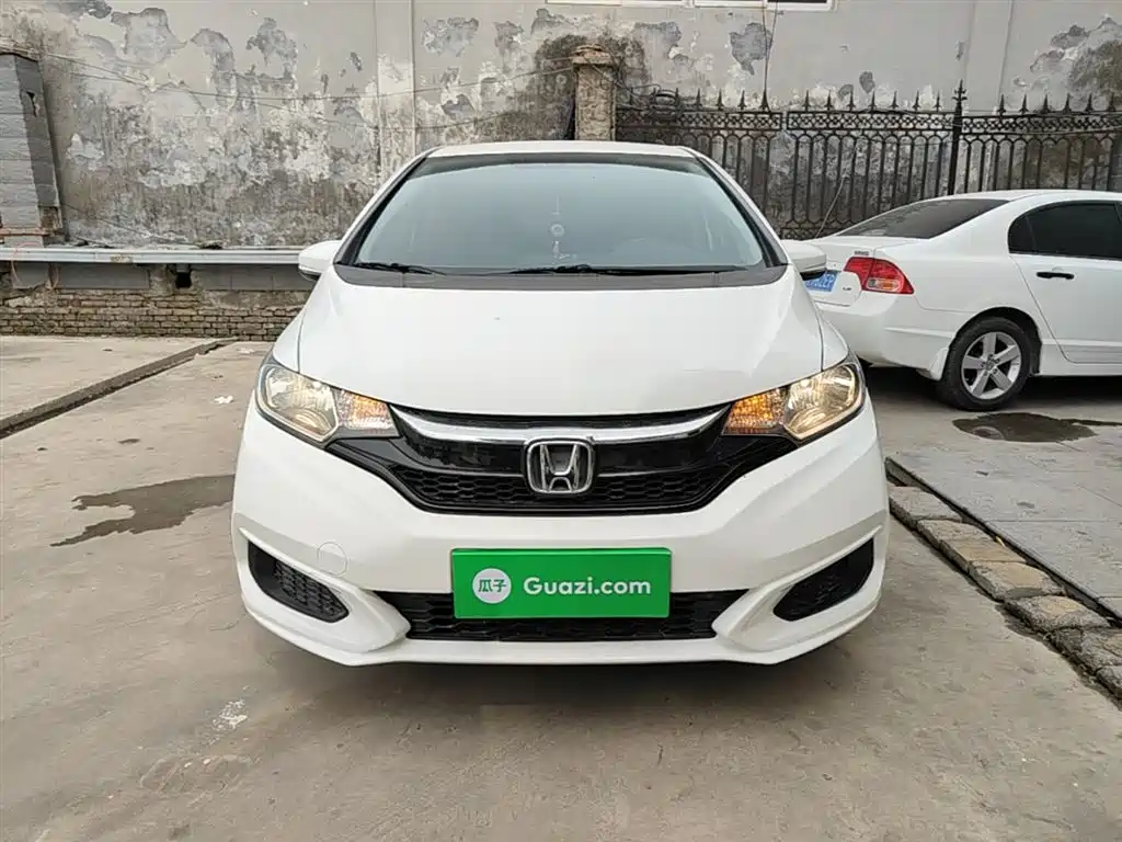 Honda Fit 2018 — фото 3