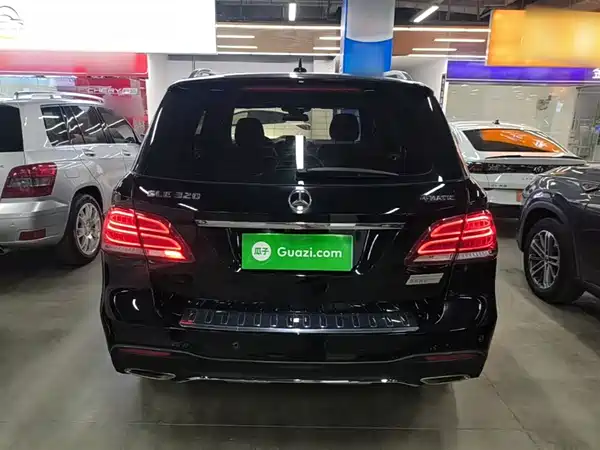Mercedes-Benz GLE 2016