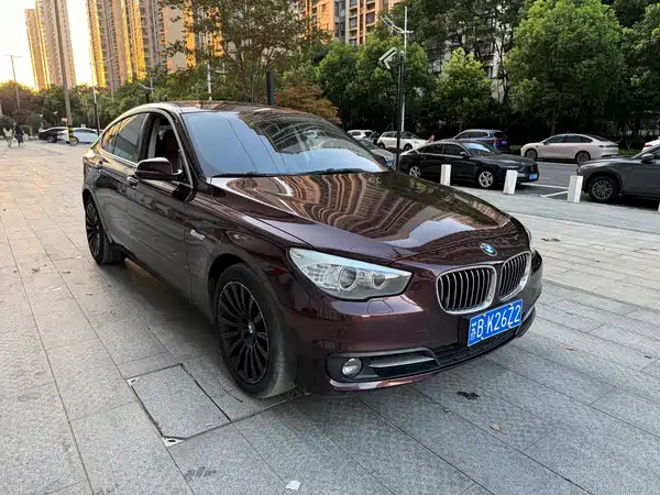 BMW 5 Series GT 2015
