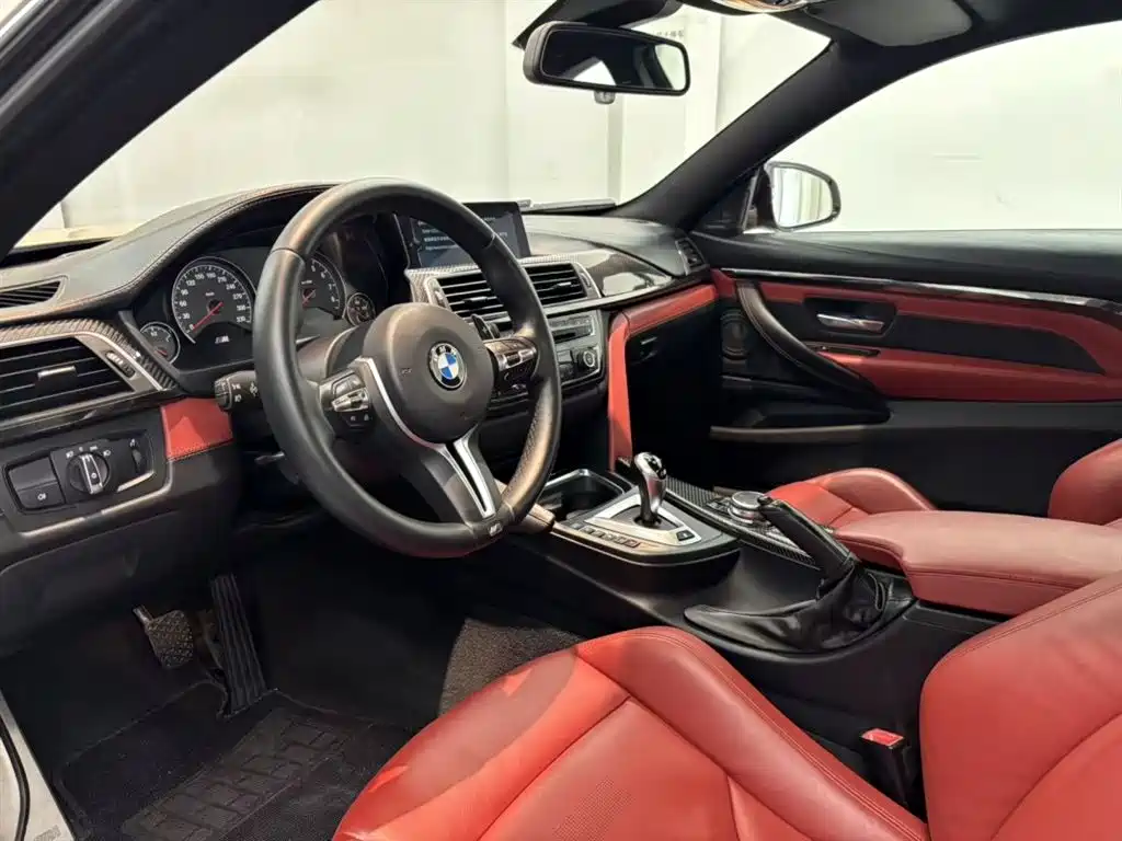 BMW M4 2017 — фото 4