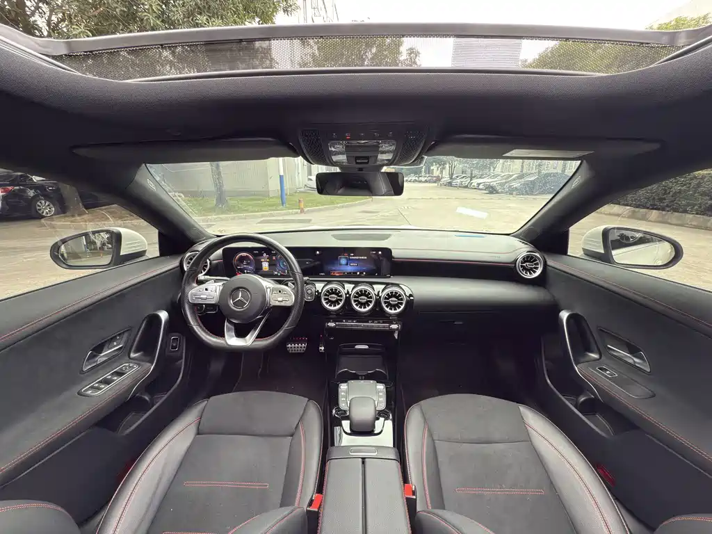 Mercedes-Benz CLA 2023 — фото 4