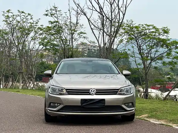 Volkswagen Lamando 2015