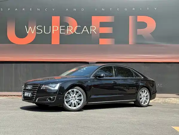 Audi A8 2012