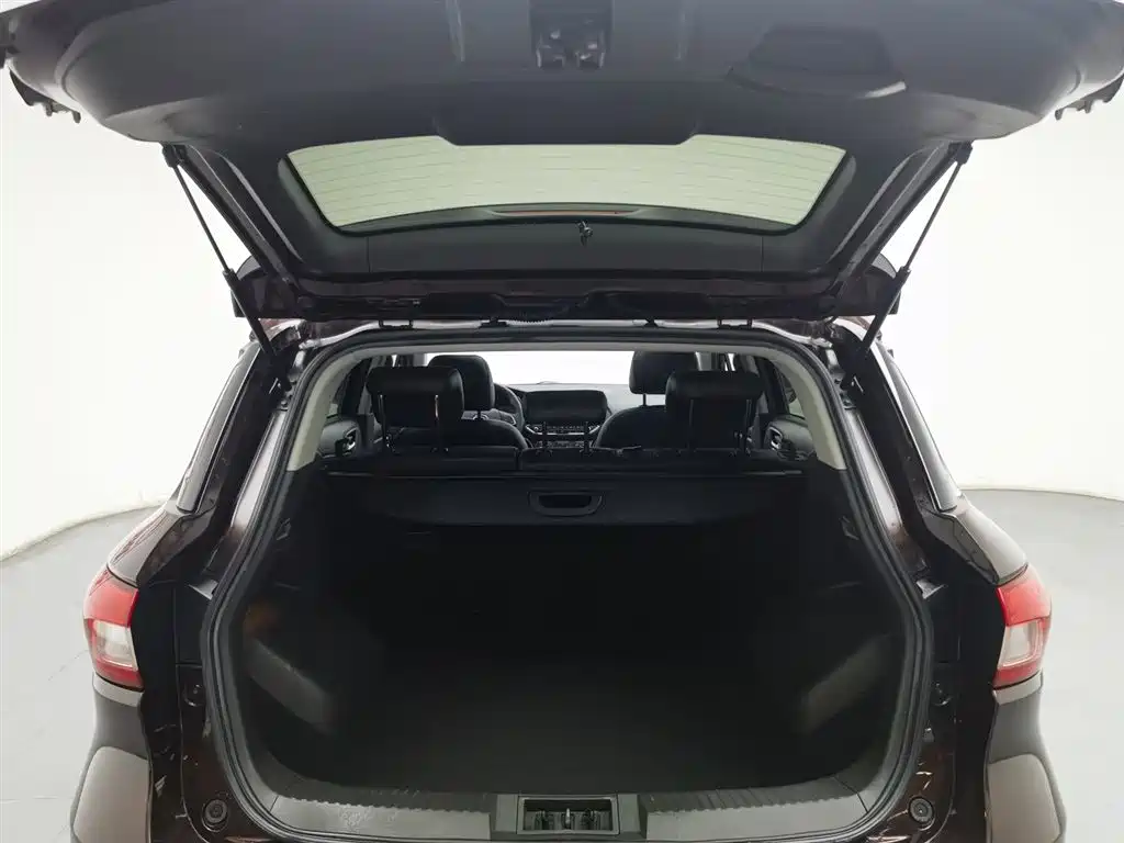 GAC Motor Trumpchi GS4 2016 — фото 16