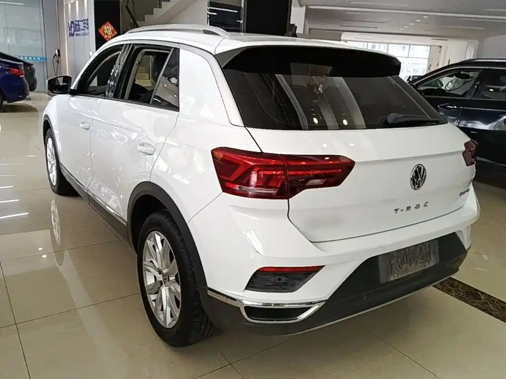 Volkswagen T-Roc 2020 — фото 5