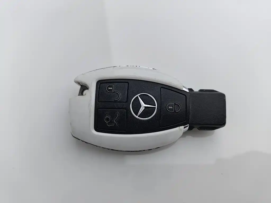 Mercedes-Benz C-Class 2016 — фото 19