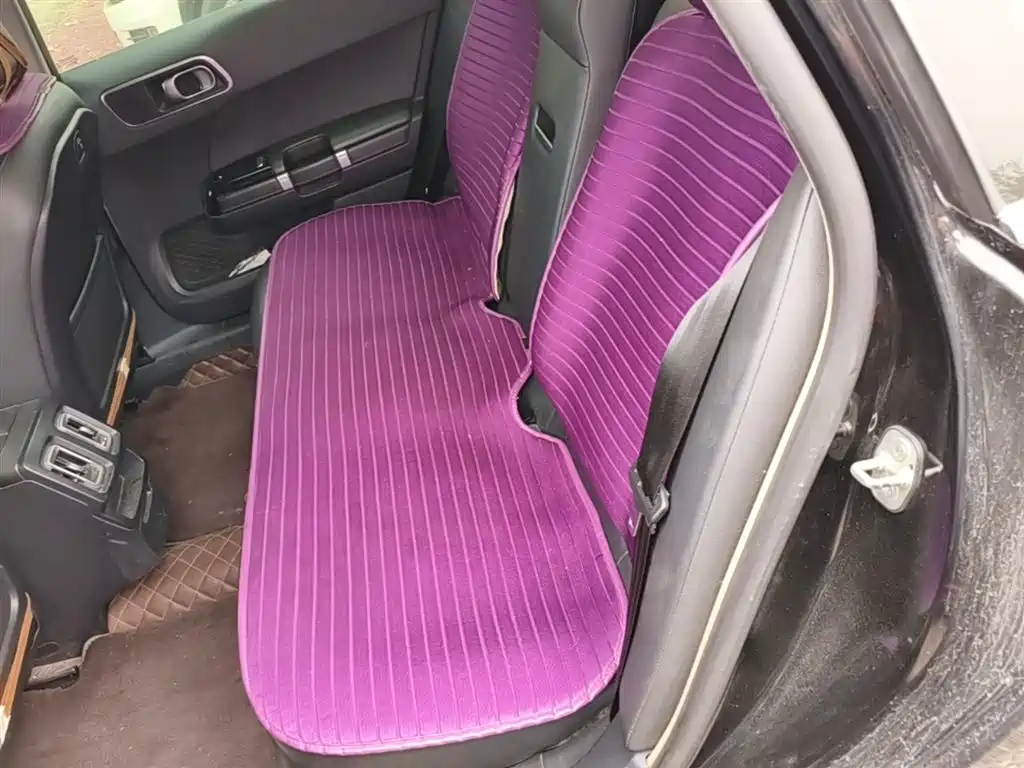 Citroen C6 2017 — фото 17