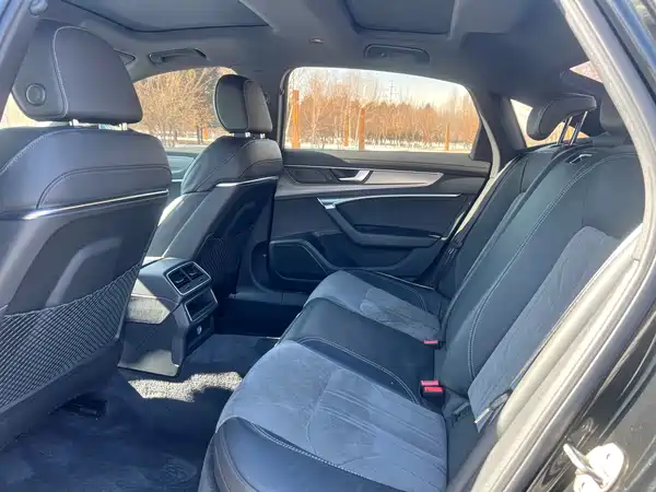 Audi A6L 2020