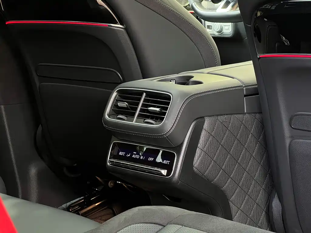 Mercedes-Benz GLS AMG 2024 — фото 21
