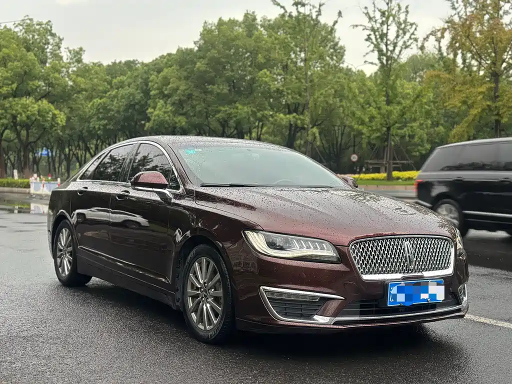 Lincoln MKZ 2019