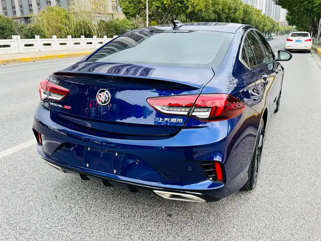 Buick Regal 2021 — фото 12
