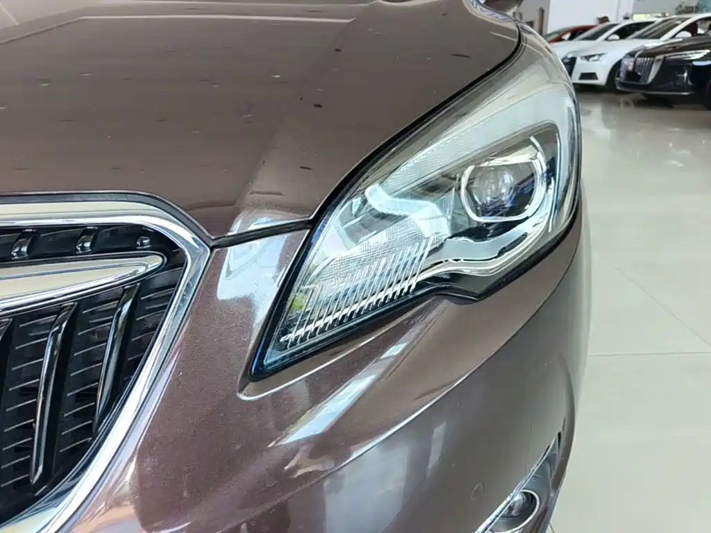 Buick Envision Plus 2019 — фото 24